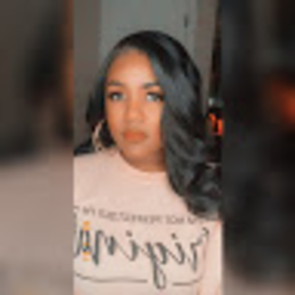 Meet your Posher, Roshonda - Picture 1 of 1